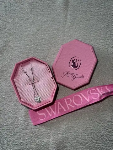 Swarovski 하트형 펜던트 목걸이