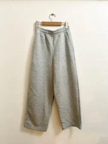 UNIQLO:C 맨투맨 와이드 팬츠 그레이 S