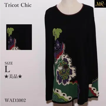 새상품급 Tricot Chic 니트 상의 긴팔 플라워 무늬 비대칭