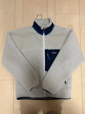 파타고니아 레트로 X (S 사이즈)