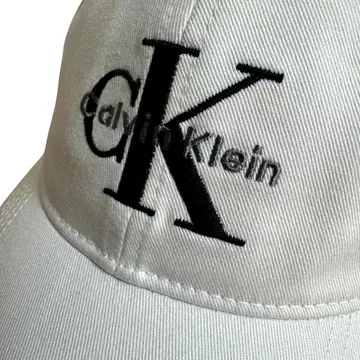 Calvin Klein 로고 캡 화이트 CK 캘빈클라인