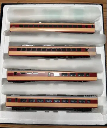 [새상품] 천상당 151계 직류 특급형 전차 C세트 4량 HO게이지