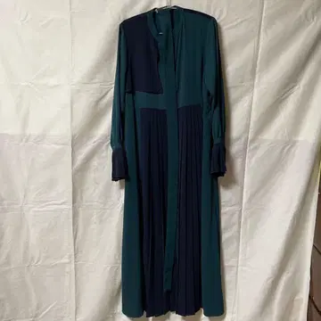 HARE 벨트 포함 롱 원피스