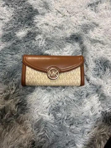 Michael Kors 마이클코어스 장지갑 브라운 베이지