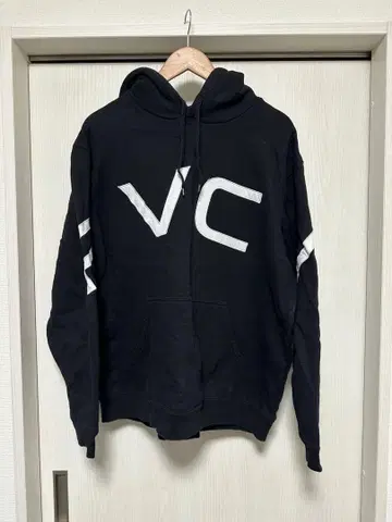 RVCA 블랙 후드티 L 사이즈