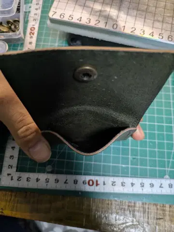 다크 그린 가죽 코인 케이스