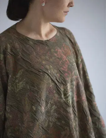 요건 레일 2024년 미사용 석류 티셔츠