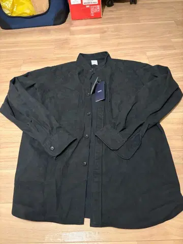 미사용 블랙 스웨이드풍 긴팔 셔츠 버튼업