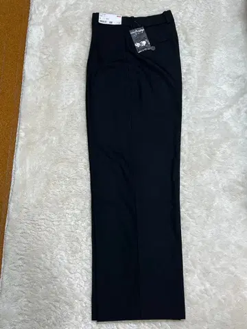 유니클로 턱 와이드 팬츠 블랙 M 사이즈