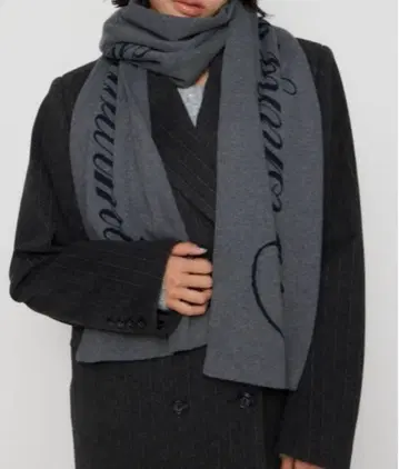 LAGUA GEM LETTRING KNIT 스톨