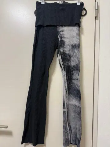 플레어 팬츠 블랙 & 그레이 S 사이즈