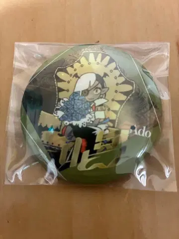 Ado 창가 캔뱃지