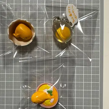 구데타마 푸치 피규어 2, 키링 1 세트