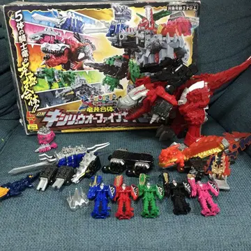 기사룡전대 류소우저 용장합체 DX 키시류오 파이브나이츠 세트