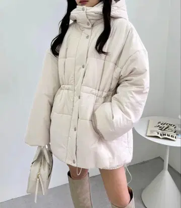 NICE CLAUP 허리 마크 미들 페이크 다운 자켓