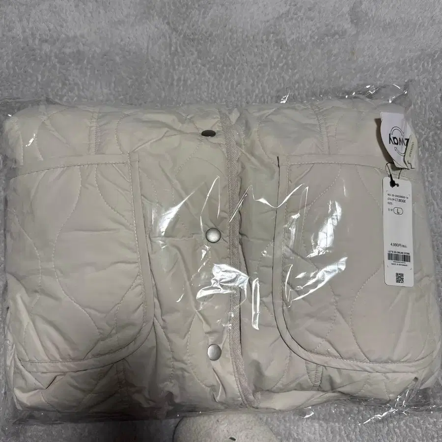 3번째 상품 이미지