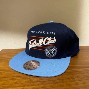 미첼&네스 스냅백 캡 MLS 뉴욕 시티 FC