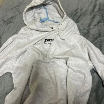 THRASHER 그레이 M 사이즈 후드티