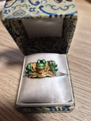 개구리 모티브 실버 반지