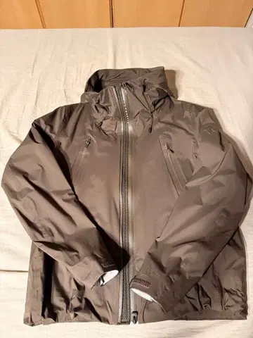 데상트 올마인드 클레어스 L 브라운 한정 컬러 컨디션 최상