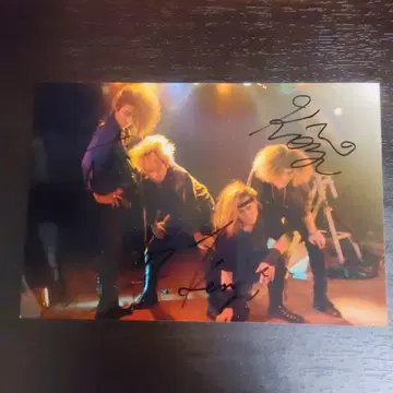 사인 포함 MOBS 사진