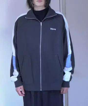 whinny 슈퍼whinny 저리