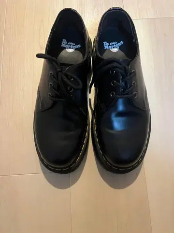 닥터 마틴 3홀 슈즈 UK8