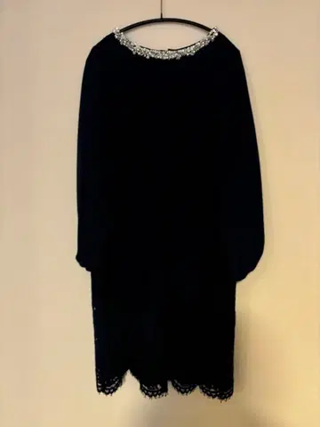 저스 그리티 네이비 비쥬 망토 원피스 사이즈 2