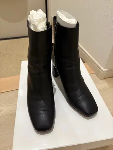 DIANA 다이애나 숏부츠