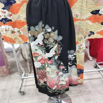 블랙 전통 예복 기모노 꽃과 학 자수 M 사이즈
