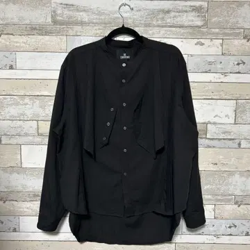 NOT CONVENTIONAL 블랙 긴팔 셔츠