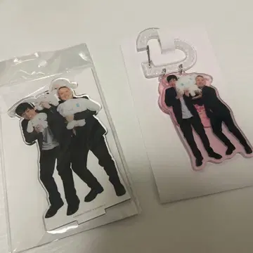 블랙 오비 요시모토 만담 극장 시나몬 콜라보 아크릴 스탠드 세트