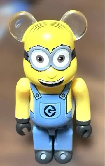 베어브릭 미니언
