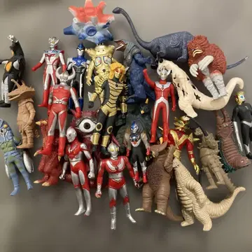 울트라맨 피규어 세트 약 25개