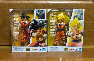 피규아트 손오공 슈퍼 사이어인 세트