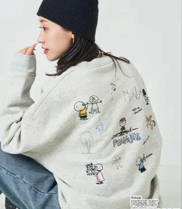 레어 프릭스스토어 PEANUT 자수 맨투맨 스누피 완판템