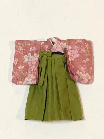 미디 브라이스 아웃핏