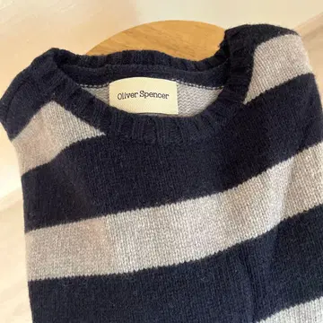 올리버 스펜서 스트라이프 스웨터 M 사이즈