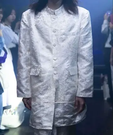 IKUM 스탠드 카라 자카드 직물 롱 차이나 자켓 프리 사이즈