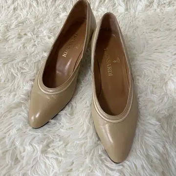 TRUSSARDI 베이지 하이힐 펌프스 사이즈 4