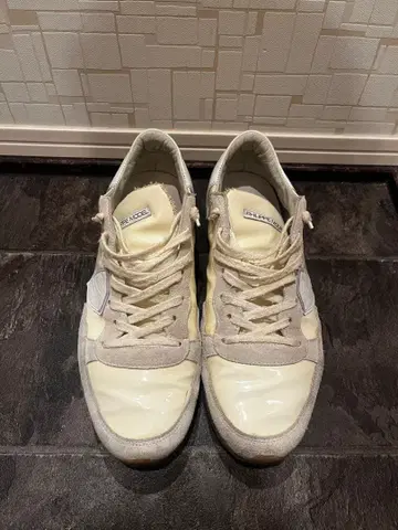 필립 모델 43 스니커즈