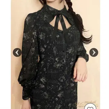 미셸 마카롱 로얄 플뢰르 머메이드 원피스 블랙