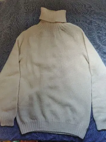 INVERALLAN 셰틀랜드 새들넥 니트 사이즈 40