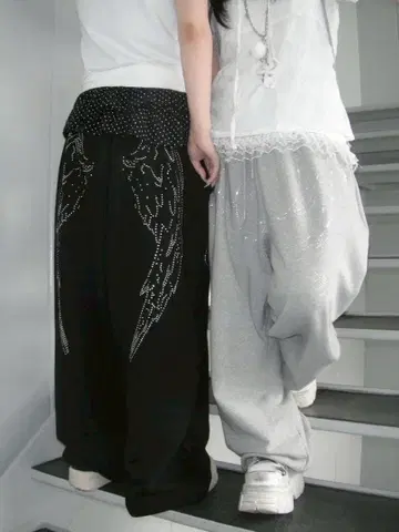 fancy club 맨투맨 팬츠