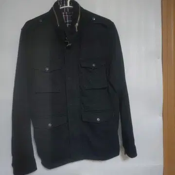 블랙 자켓 메이 앤 코