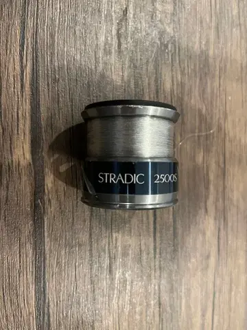 SHIMANO STRADIC 2500S 스풀