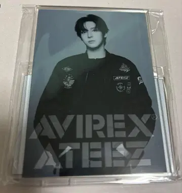 ATEEZ AVIREX 콜라보 아크릴 스탠드 윤호