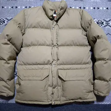 THE NORTH FACE 브라운 택 레어 모델 다운 자켓