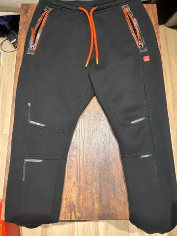 SUPERDRY 블랙 조거 팬츠 M