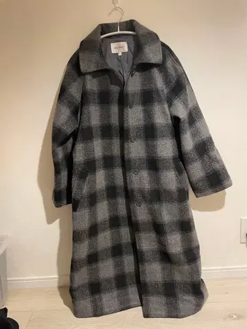 MOUSSY 그레이 블랙 체크 롱 코트